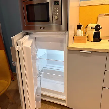 Am Radweg Stille Pauline In *